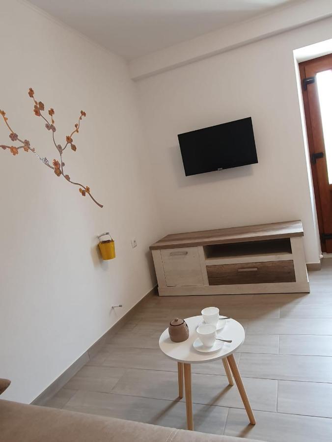 Apartman Mi Nerezine Ngoại thất bức ảnh