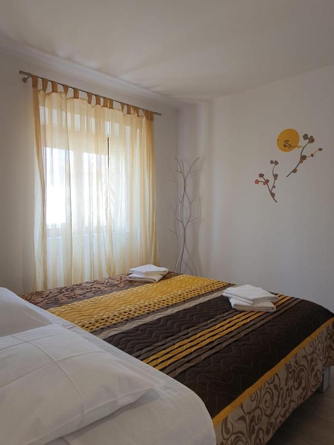 Apartman Mi Nerezine Ngoại thất bức ảnh